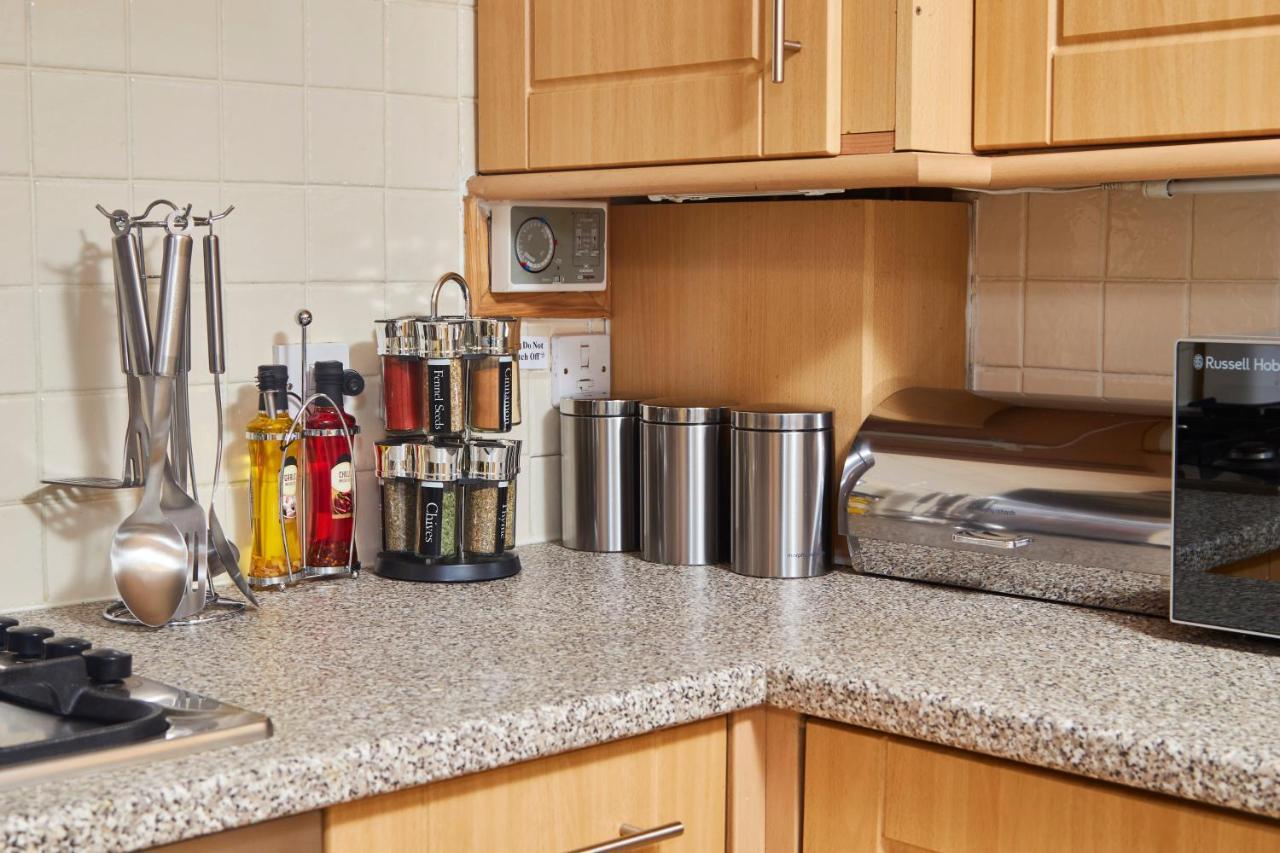 Perfect Place To Stay Fast Free Wifi Edinburgh Bagian luar foto